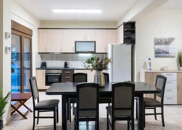 Sani Pinecone 3 Villa